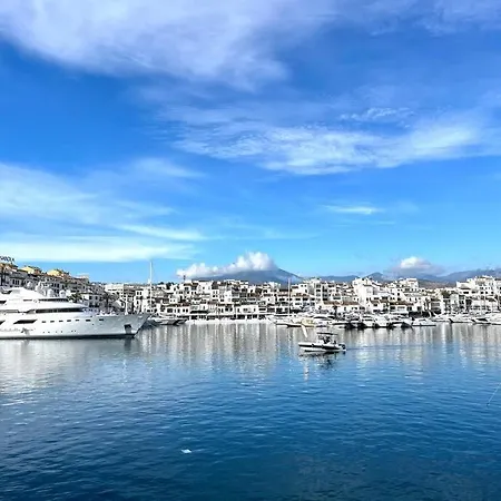 Puerto Banus -4 8 Persons - Parking - At 100m 마르베야
